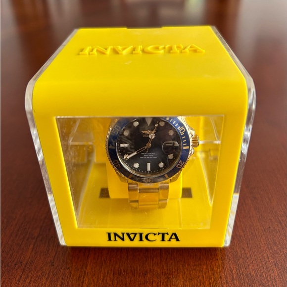 NWT Invicta Pro Diver 38mm Ladies Quartz Watch - Picture 12 of 14